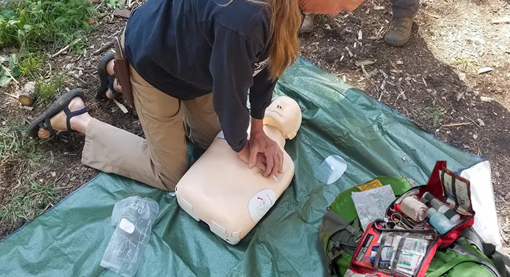 Why Every Outdoor Hobbyist Must Enrol in a First Aid Course